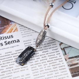 TseenYi Boho Feather Hair Clips Gypsy Feather Headband Hair Clip Headpiece Indian Feather Hairpin Headpiece Headpiece for Women and Girls Stage Performance (Beige)