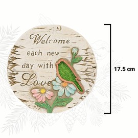 Invero Set of 2 Decorative Bird and Bee Garden Stepping Stone - Vibrant Outdoor Concrete Circular Floor or Wall Plaque Décor - Ideal for all Gardens, Patio, Lawn, Driveways and more - 17.5cm