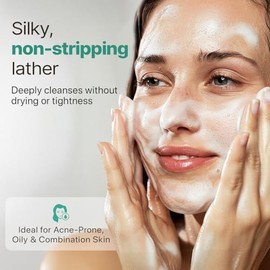 Beauty by Earth Limpiador facial espumoso, ingredientes naturales y orgánicos, lavado facial vegano, limpiador diario suave para pieles sensibles, gra