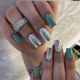 Ceboic Pack of 24 Glue-On Nails, Short, Square, French Green Gradient Artificial Nails, Glossy Artificial Nails, Press on Nails, Acrylic Stick on Nails for Women and Girls