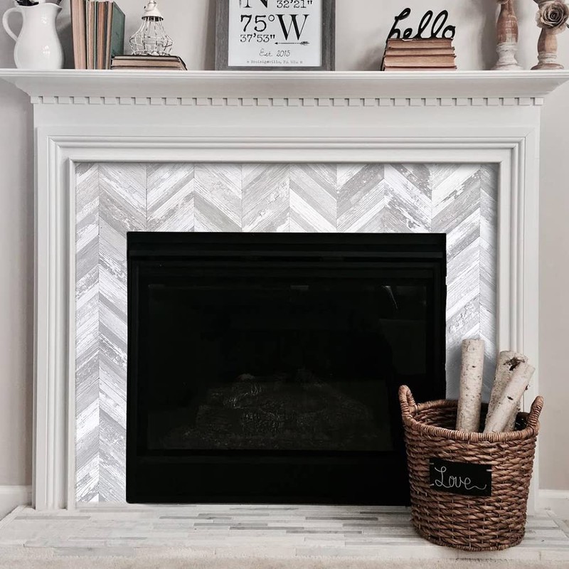 DICOFUN 10-Sheet Herringbone Peel and Stick Backsplash, Vintage White Wood