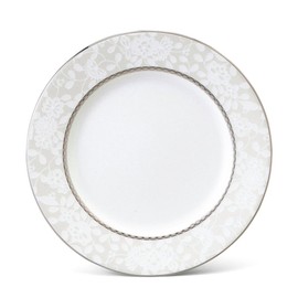 Narumi 51461-1086P Plate, Milano Bianca, 8.3 inches (21 cm), White, Floral Pattern, Plum Blossom, Cute, Stylish, Flat Plate