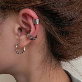 Chunky Ear Cuff Earrings for Women Gold Ear Cuffs Non Piercing Gold Clip Earrings Rhinestone Cartilage Earrings Fake Earrings Jewelry Gift for Teen Girls