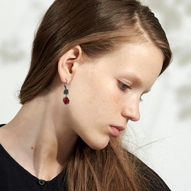 ONEFINITY Gothic Rose Flower Earrings 925 Sterling Silver Black Rose Dangle Drop Earrings Gothic Flower Jewelry Gifts For Women