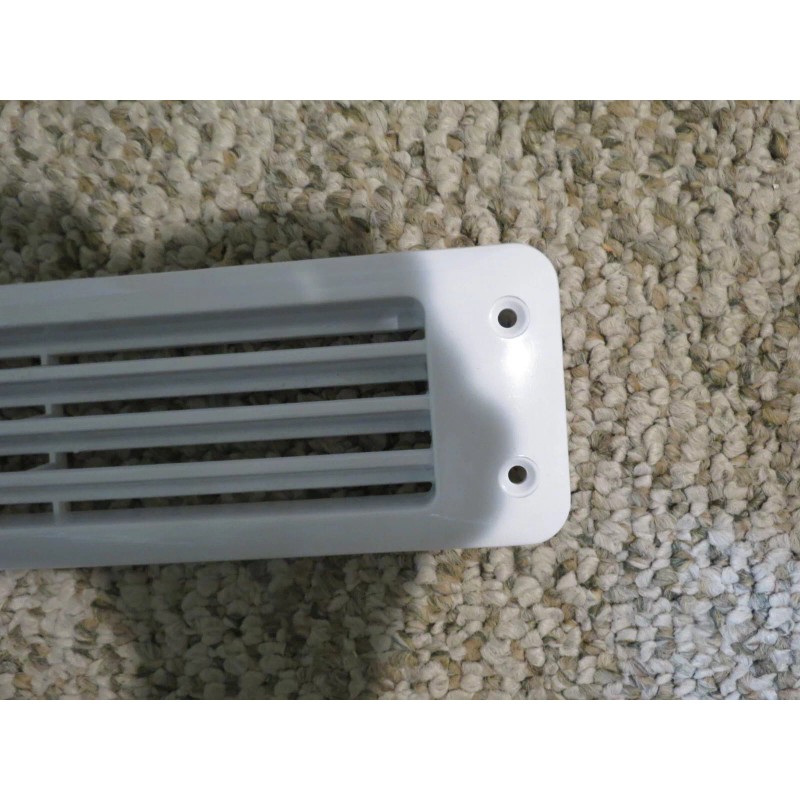 GRADY WHITE **OEM**FLUSH LOUVERED VENT "WHITE" 17-1/2" x 2-3/4" Flange