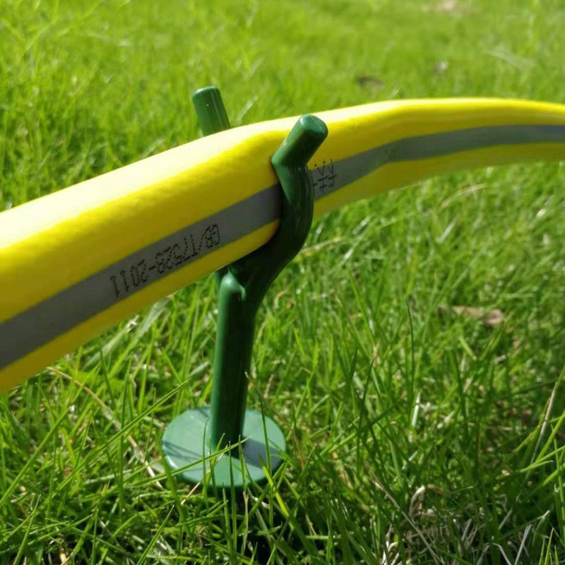 Garden Hose Guide Stake Holder Set of 8 Lawn Hose