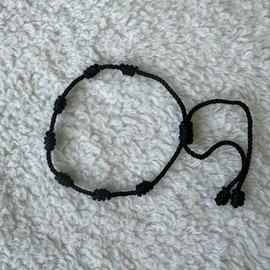 Adjustable Unisex 7 Knot Bracelet for Luck and Protection - Red or Black gift trendy - Color: Black