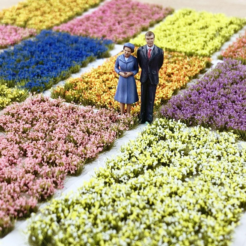 Woohome Miniature Colourful Flower Cluster, Multi Sizes Static Grass Tuft