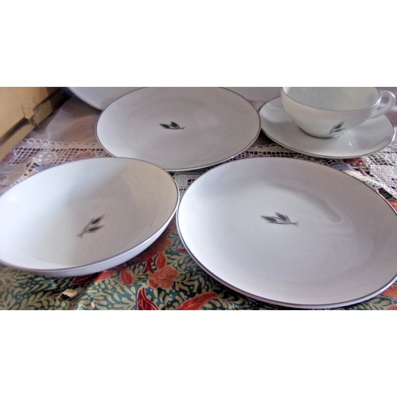 Fukagawa Arita Hand-Painted China- Japan # 928 -7 Pc PLACE
