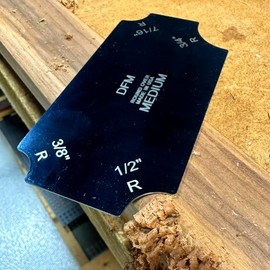 DFM Tool Works Round Over Curved Cabinet Scraper Cards - Precision Cabinet Scraper for Woodworking, Ideal for Wood Finishers Multi-Use Woodworking - Made in USA - Medium (3/8 to 3/4 Radius, QTY 1