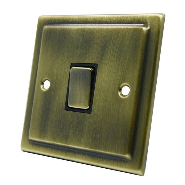 AET VAB1GSWIBBI Victorian Antique Brass Switch-10 Amp Single 1-Gang Intermediate