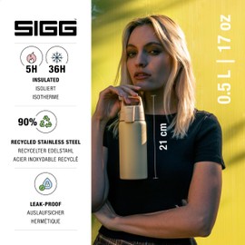 SIGG - Isolierte Trinkflasche - Thermosflasche Shield Therm One Opti Yellow kohlensäurehaltige Getränke - Auslaufsicher - Spülmaschinenfest - BPA-frei - 90% recycelter Edelstahl - Hellgelb - 0,5L