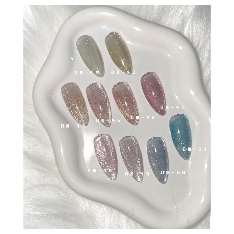 Chilling Magnet Gel One Color Handmade Nail Tips - Long