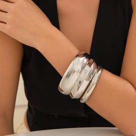 Yamobi Pack of 3 Chunky Silver Bangles for Women Fashionable Wide Wrist Bracelets Stacking Statement Bangles Fashion Jewellery Gift, L, ✰