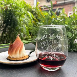 Vagafilla Just One More Chapter Wine Glass 15oz, Book Lover Wine Glass Gifts for Women, Mothers Day Gift, Reading Gift for Book Lovers, Birthday Gifts for Writer