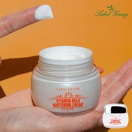 Label Young [Label Young] Vitamin-Rich Tone-Up Whitening Cream / Shocking Vitamin Milk Whitening Cream 1 Piece / 7-Day Supply Sample (7 Sheets Gift) / [라벨영] 비타민가득 톤업미백크림/쇼킹비타민우유미백크림 1개/7일분샘플 지 7장증정