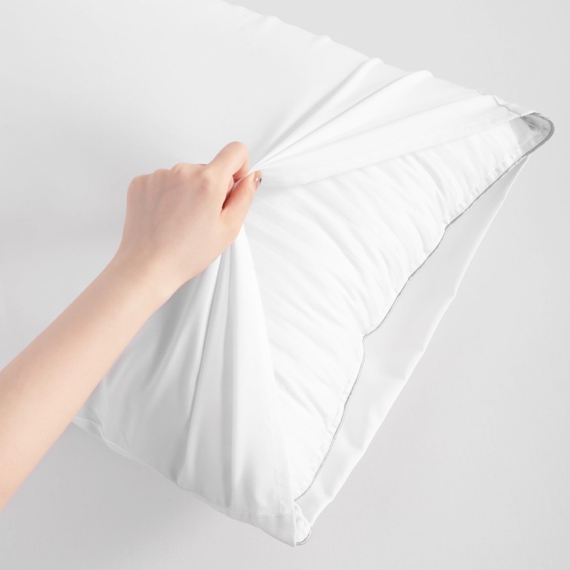 NTBAY Queen Pillowcase - 1 Pack Brushed Microfiber 20x30 Pillowcase