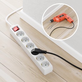 deleyCON 6-Way Power Strip with On/Off Switch Multiple Socket Power Strip for Indoor Use 3.0 m Cable Protective Contact Plug Robust Plastic Housing White