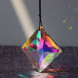 Colorful Hanging Chandelier Crystals Heart Sun Catchers，Prisms Suncatchers for Windows Hearts for Hanging Glass Rainbow Suncatcher Glass Suncatcher Pendant Feng Shui Wedding Home Window Ornament