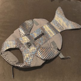 Kouser Dog Life Jacket Life Vest Flotation Device Silver WhaleDesign Size XL NEW