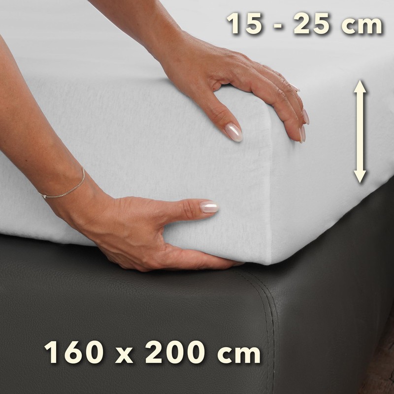 Studio Basic Fitted Sheet 160 x 200 cm, 100% Combed