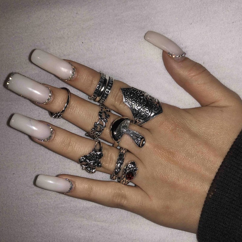 8PCS Boho Rings Set for Women Teen Girls Mushroom Finger