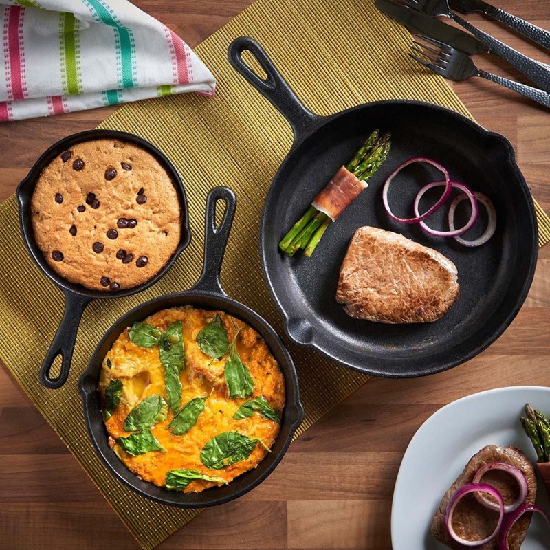 Jim Beam Set of 3 Pre Seasoned Cast Iron Skillets
