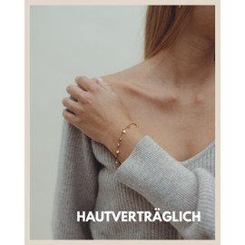 Good.Designs Women's Bracelet with Plaque with 12 Small Circles, Stainless Steel, Silver