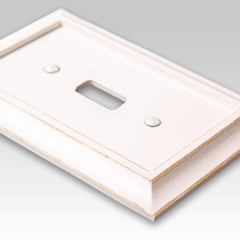 Amerelle Savannah Single Rocker Wood Wallplate in Distressed White