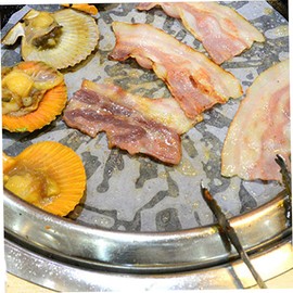 LIFKOME 100 Pcs Round Non Stick Parchment Paper Liners for Baking Steaming BBQ Oil Baking Sheets Random Colors Random Color