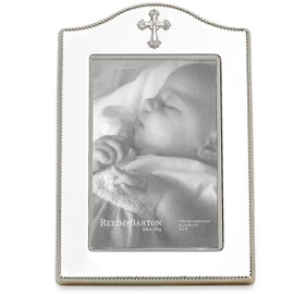 Reed & Barton Abbey Cross Silverplate 4" X 6" Frame, 1.05 LB, Metallic