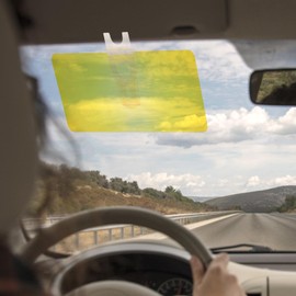 NOLITOY Polarized Sun Visor for Car, Auto Windshield Sunshade Car Sun Visor with PC Lens, Anti-Glare Car Visor for Night Driving