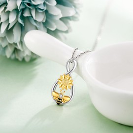ONEFINITY Bee Necklace Sterling Silver Sunflower Necklace Bee Pendant Necklace Flower Jewellery Gifts for Women