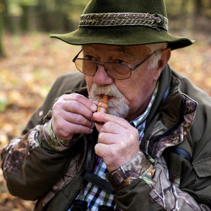 Weisskirchen 510524 "Fiep-Piu" Roe Deer Caller Brown