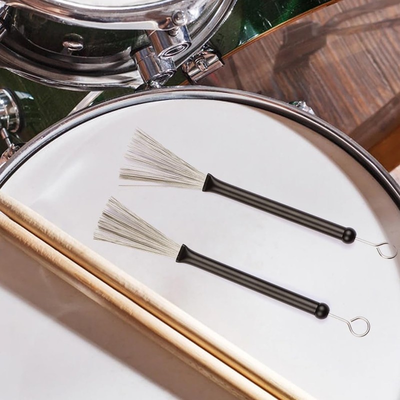2 x drum brushes, jazz broom, drum stick brush, retractable