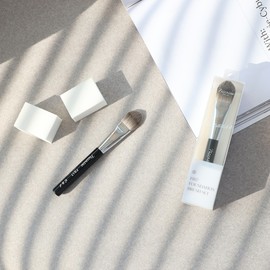 PICCASSO Picasso FB17 Foundation Brush Set (+2 Sponges) - Picasso FB17 Foundation Brush Set (+2 Sponges)