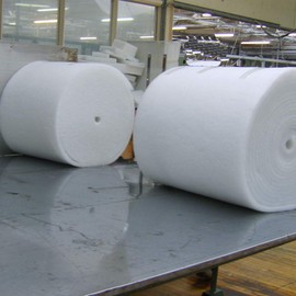Premium Polyester Wadding Roll for Quilting Upholstery Padding 27 Inch Wide (4oz, 2 Meter)