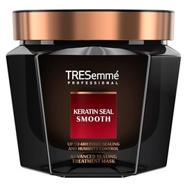 TRESemme Keratin Seal Smooth Mask hair treatment for frizz-defying smoothness 300 ml