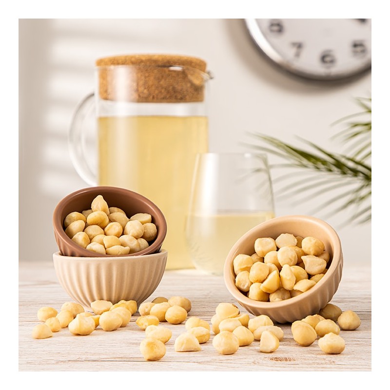 Holland & Barrett Macadamia Nuts