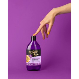 Nature Box Refreshing Passion Fruit Shower Gel 250ml