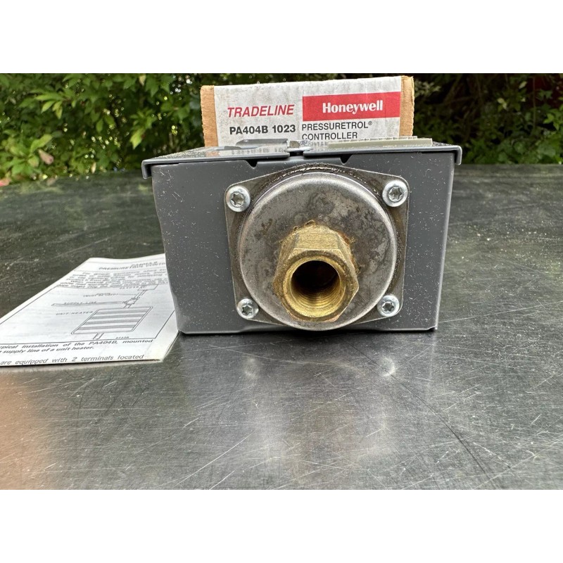 Honeywell Tradeline PA404B 1023 Pressuretrol Controller - New Unused