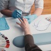 Zerodeko Cuenco para Manicura Acrílico Blanco Ajusta Mano para Remojar