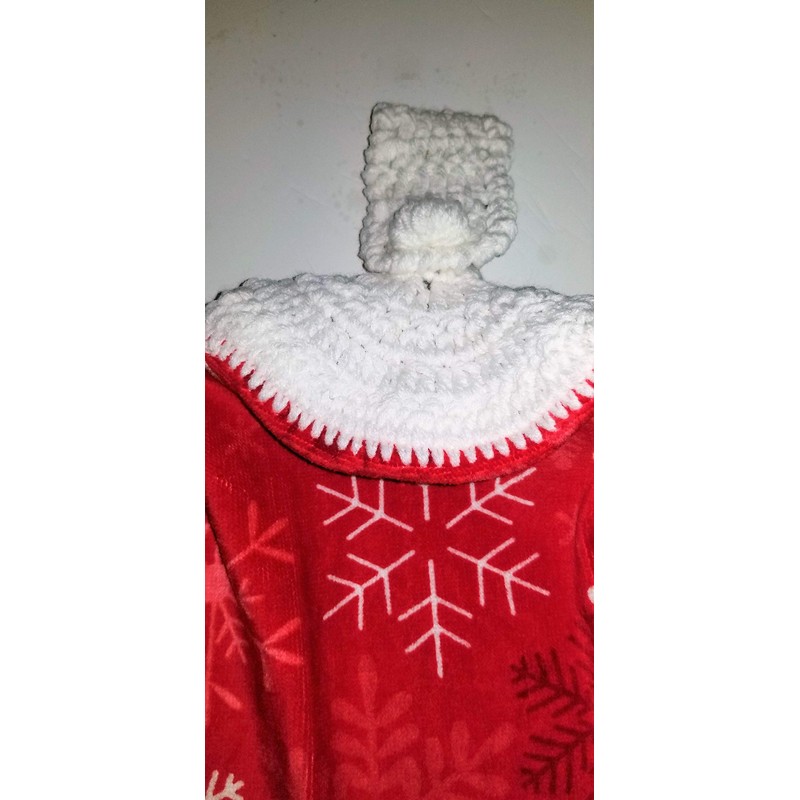 Snowflake Crochet Topped Hanging Kitchen Towel with Decorative Bottom Edge