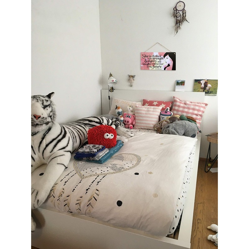 CARISPIBET She is clothed Home signs Religious sign motivation and