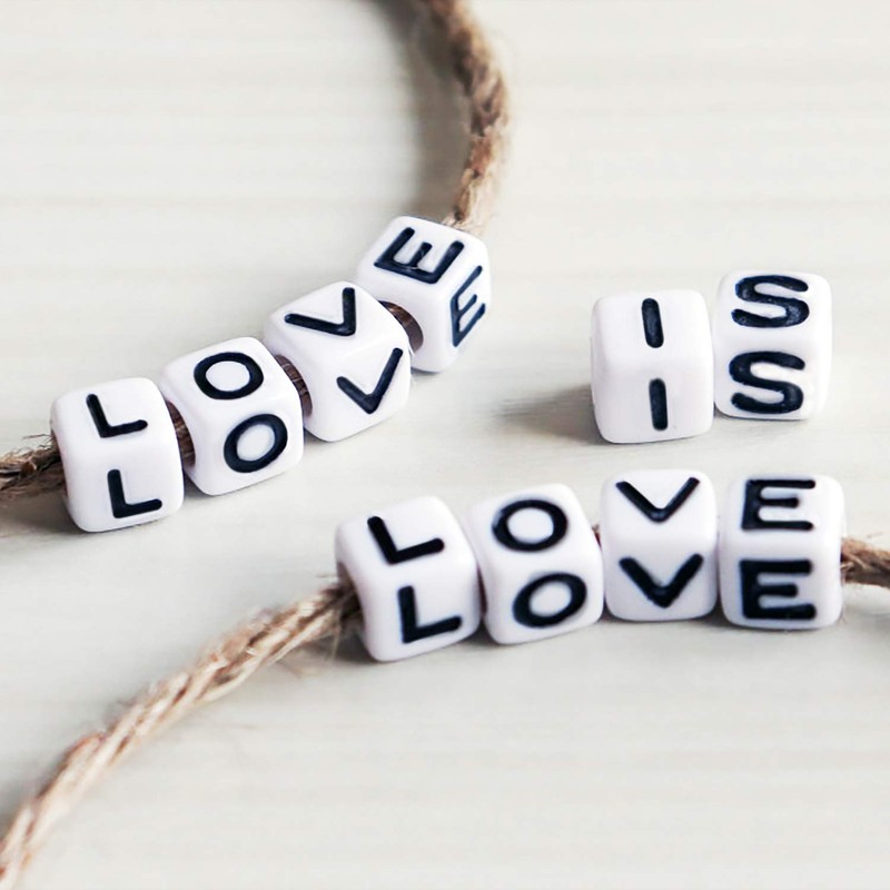 700PCS White Letter Beads Alphabet Beads for Jewelry Making DIY