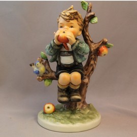 M I Hummel An Apple A Day 6.50" Hum 403