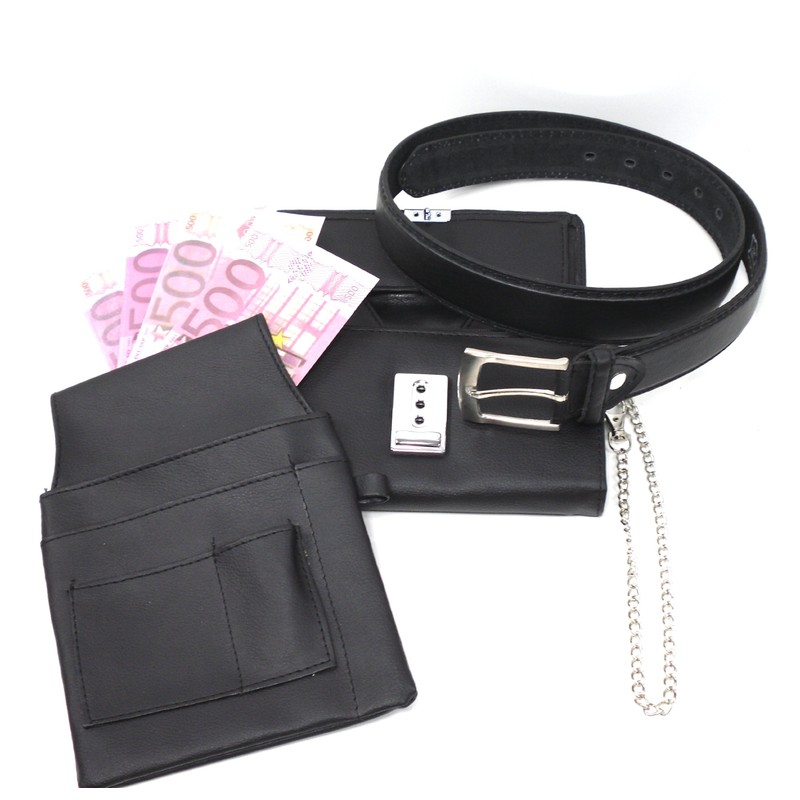 Waiter Set 4 Pieces Leather Wallet Colt Chain and Belt