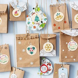 Pack of 50 Wooden Pendants, BetterJonny Christmas Wooden Ornaments Unfinished Wooden Circles Wooden Discs with Hole with 50 Pieces Jute Ropes for Christmas Decoration Crafts Painting Scrapbook