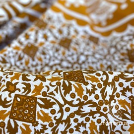 MOMOMUS Sandfree Large Beach Towels for Adults - Mandala Style, Lightweight and Familiar - Sandproof Beach Blanket - Brown, 135 x 210 cm