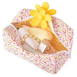 Floral Makeup Bag,Floral Quilted Makeup Bag,Large Cosmetic Bag,Fashionable Travel Makeup Pouch, Cute Pink Makeup Bag,Puffy Coquette Makeup Bag, Attractive Quilted Makeup Bag